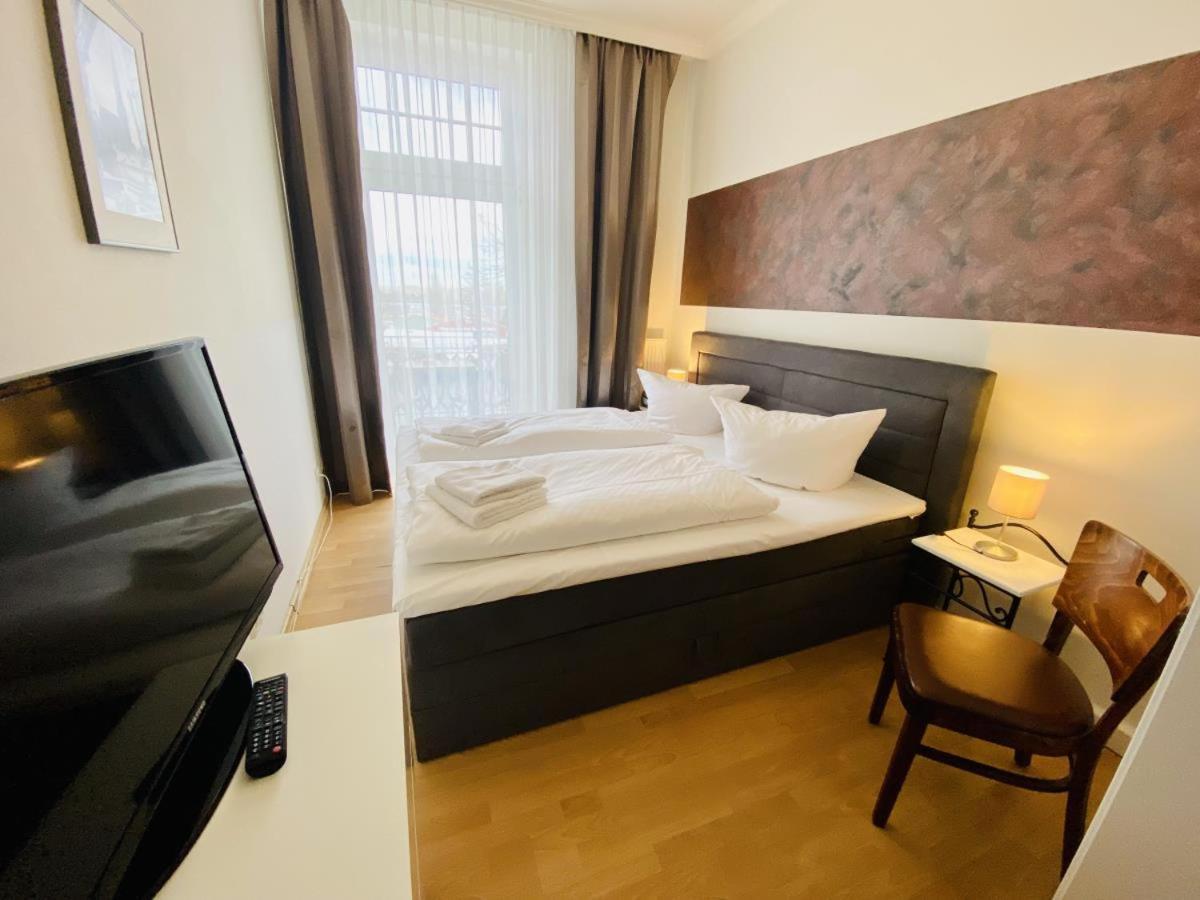 Doppelzimmer Tresen, Direkt Am Alten Strom 罗斯托克 外观 照片